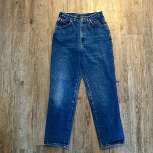 CHIC VINTAGE JEANS SIZE(14)